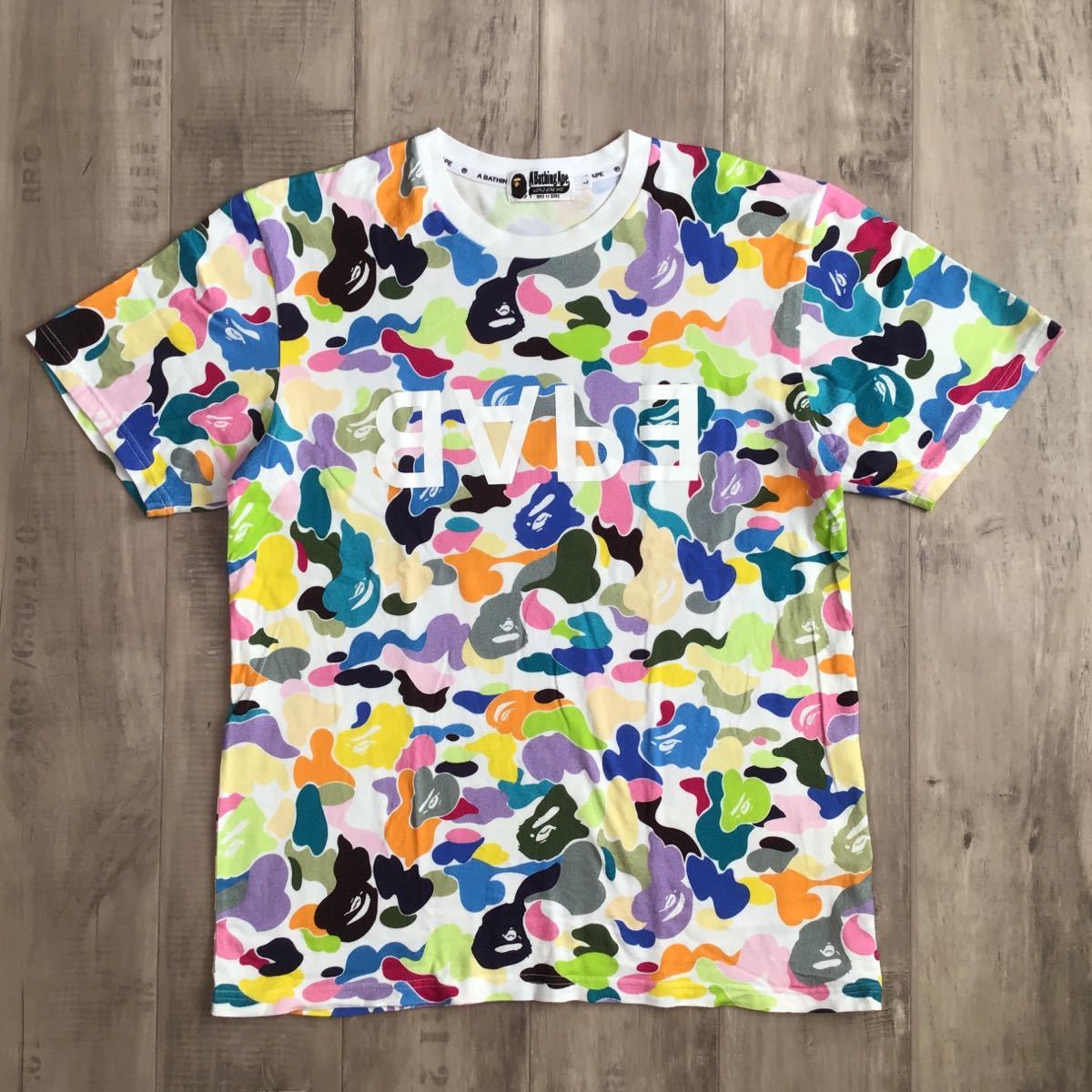 Multi camo BAPE logo Tシャツ Lサイズ a bathing ape エイプ ベイプ アベイシングエイプ 迷彩 マルチカモ w39al