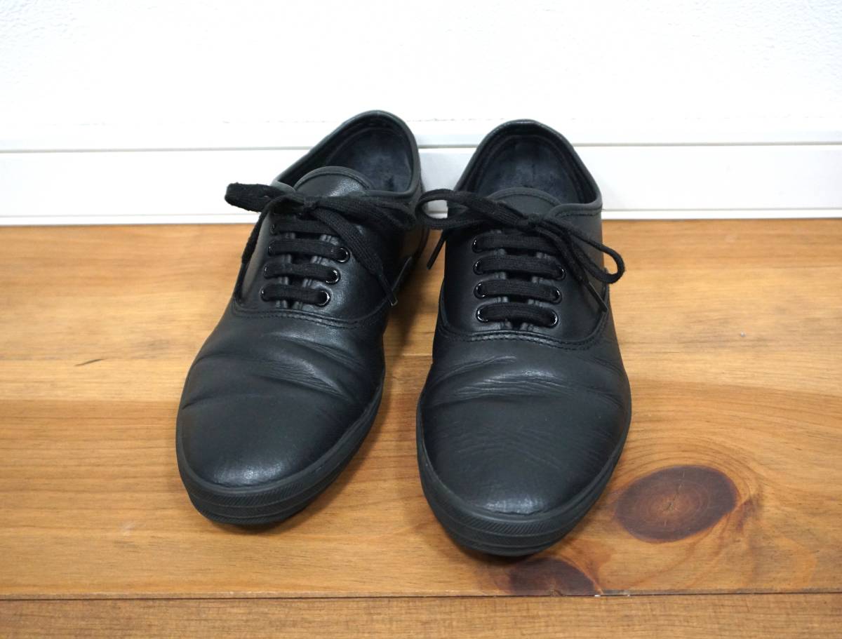 COMME des GARÇONS Leather Sneakers - Size 23cm